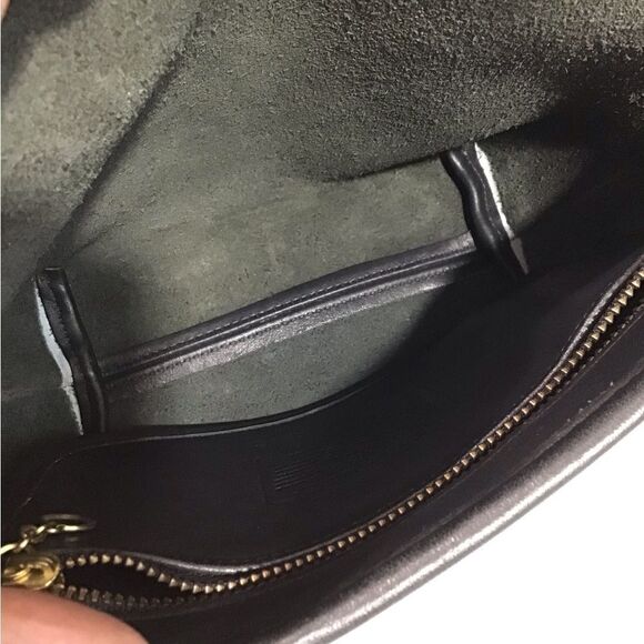 1993 Vintage Coach Crossbody Bag - Picture 8 of 13